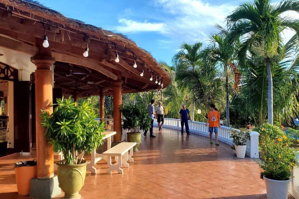 Biet Thu Bien Mui Ne - Villa Muine Domaine - Sea View Phan Thiết Buitenkant foto