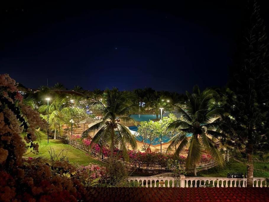 Biet Thu Bien Mui Ne - Villa Muine Domaine - Sea View Phan Thiết Buitenkant foto